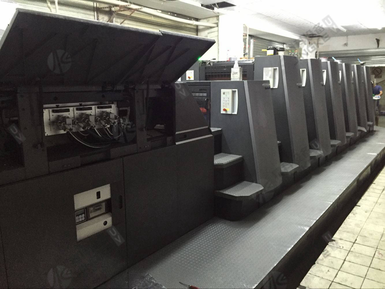 海德堡CD740胶印机加装UV1
